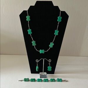 Elegant Green Jewelry Set